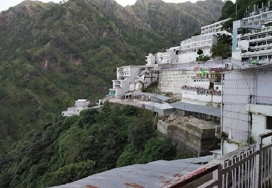 Vaishno Devi Tour: Complete Guide to Routes, Accommodat ...